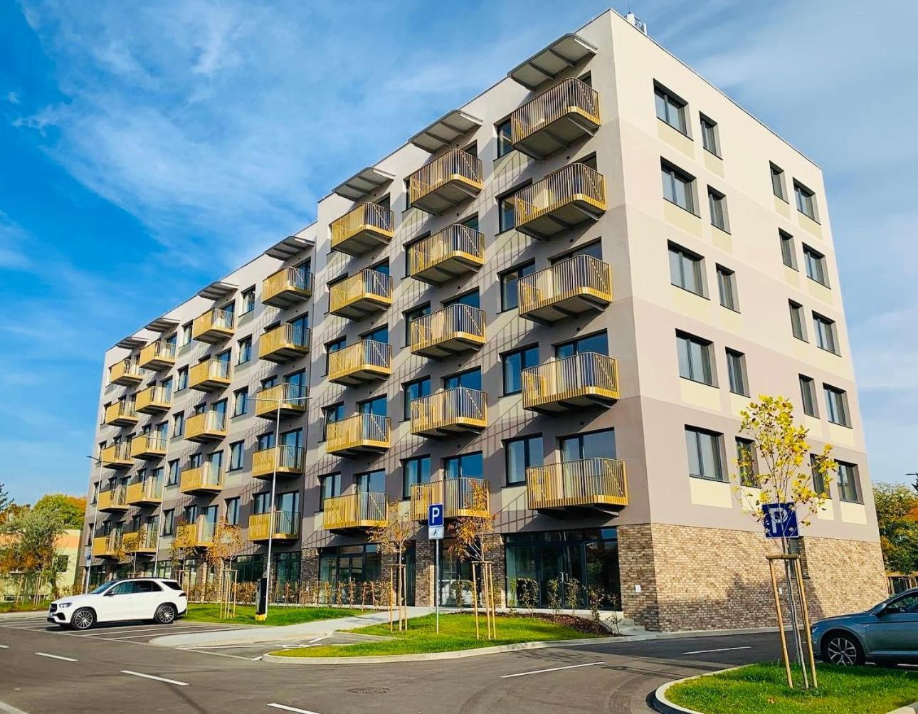 Apartman Sitka Apartment Trenčín Екстериор снимка